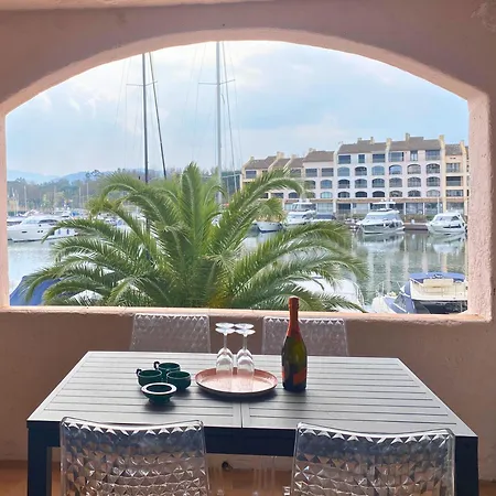 Le Chant Des Voiles Apartment